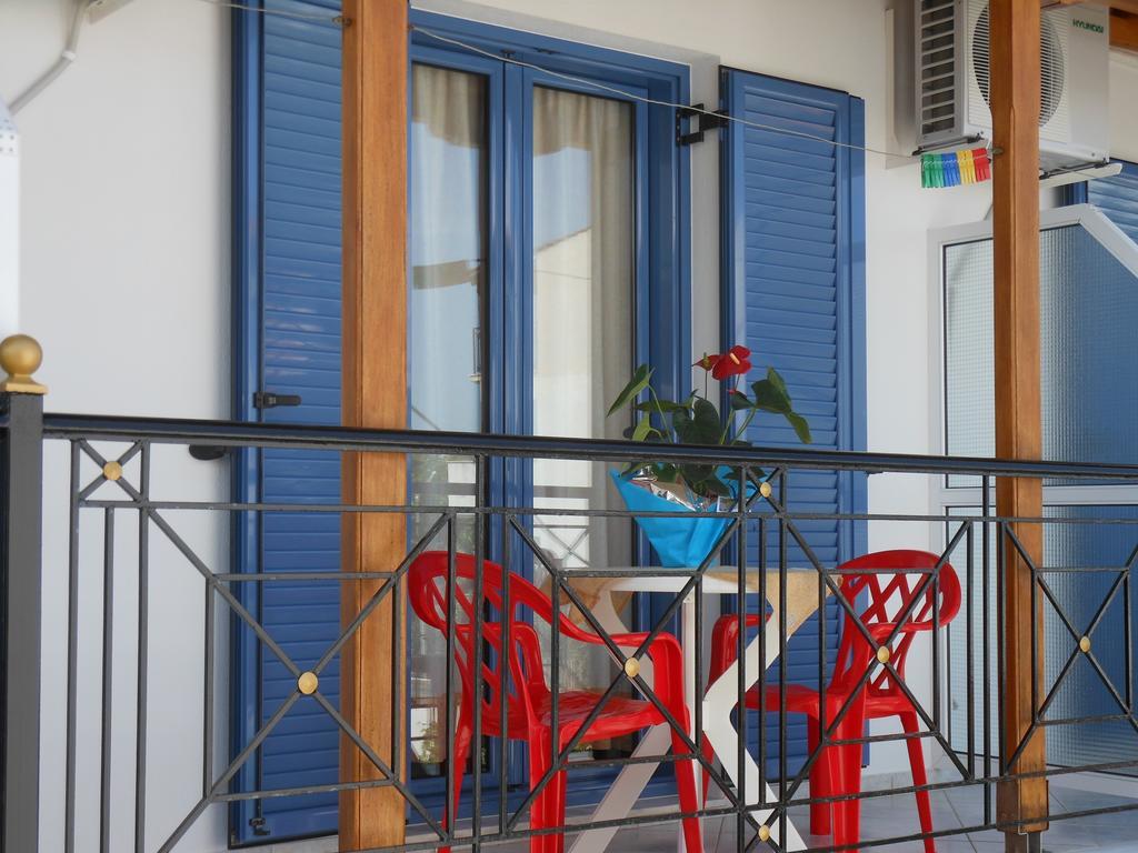 Pansion Giorgos & Rania Apartment Skiathos Room photo
